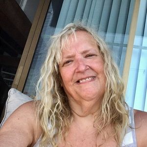 Meet your Posher, Corinna